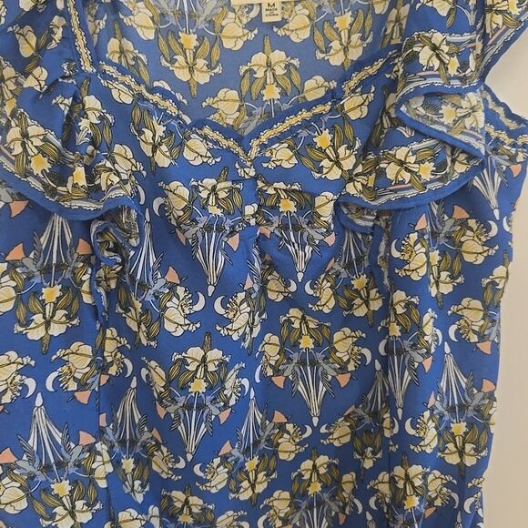 Max Studio Tank Top - Picture 4 of 7